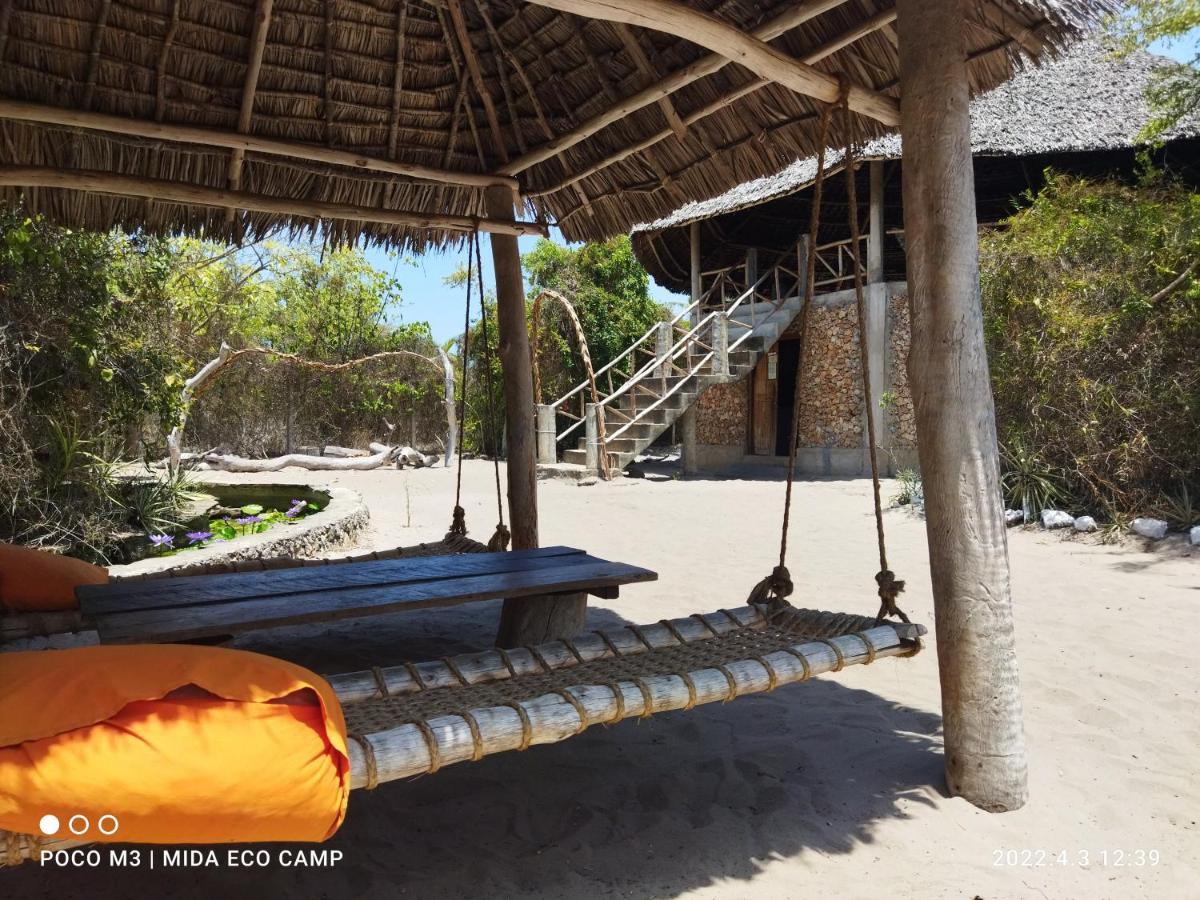 Mida Creek Eco Camp Bed & Breakfast Ватаму Екстериор снимка